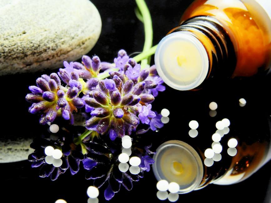 Aromatherapy and Essential Oils: Enhancing Well-being Naturally